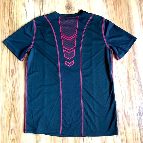 NEW Xersion Active Shirt XL Black Boy’s NWOT